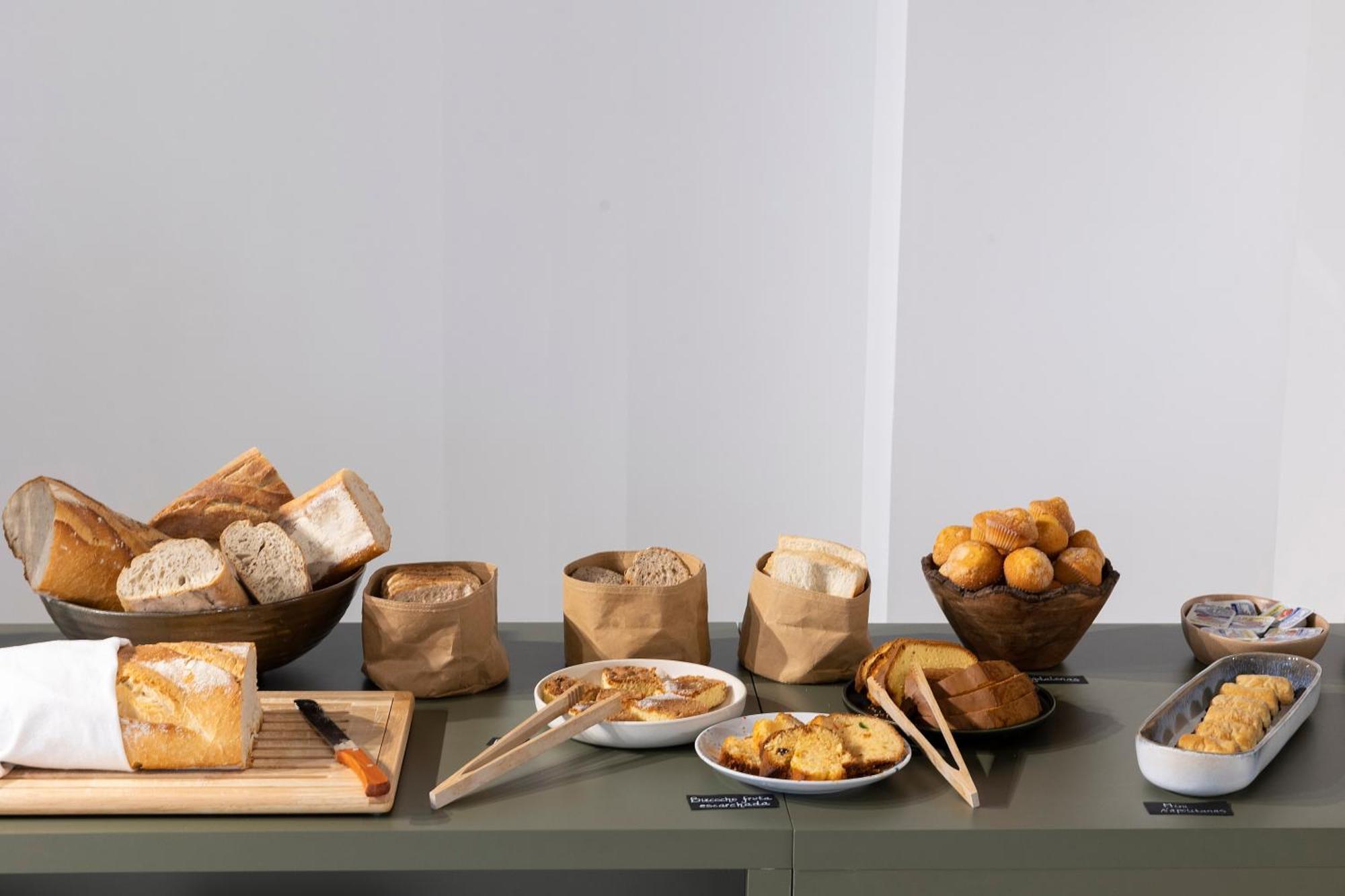 Hotel H4 Cangas 3 Superior Εξωτερικό φωτογραφία