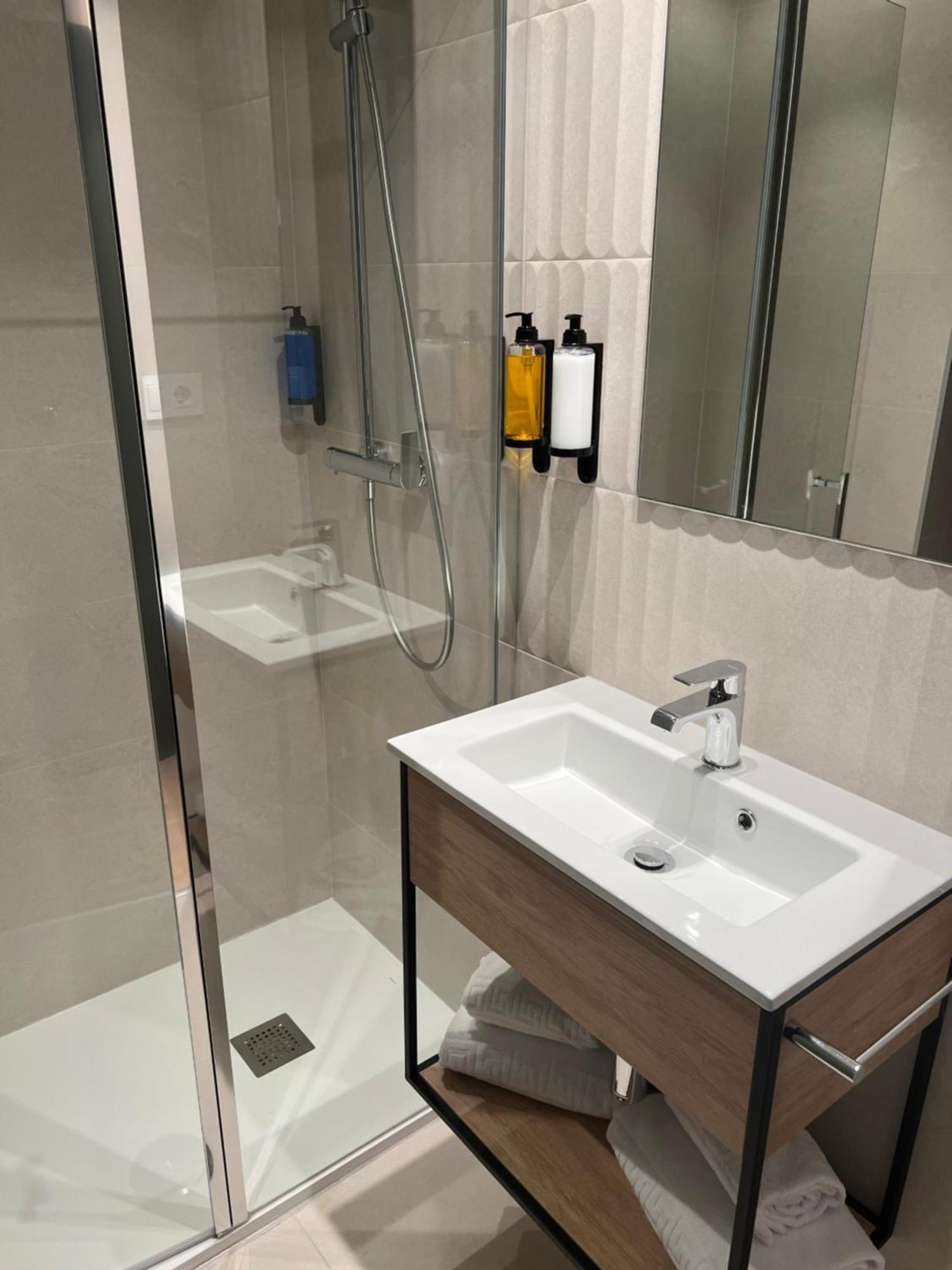 Hotel H4 Cangas 3 Superior Εξωτερικό φωτογραφία